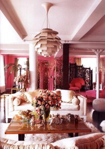 różowy salon w stylu glamour